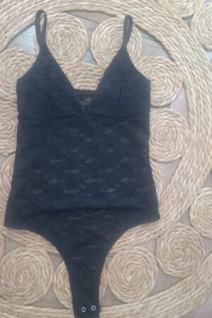 Body de Encaje Negro con Breteles Finos